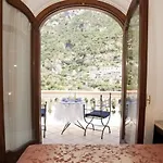 招待所 Palumbo 3*
