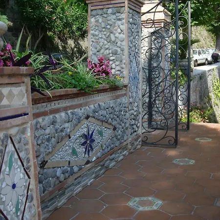 Palumbo 3* Позитано
